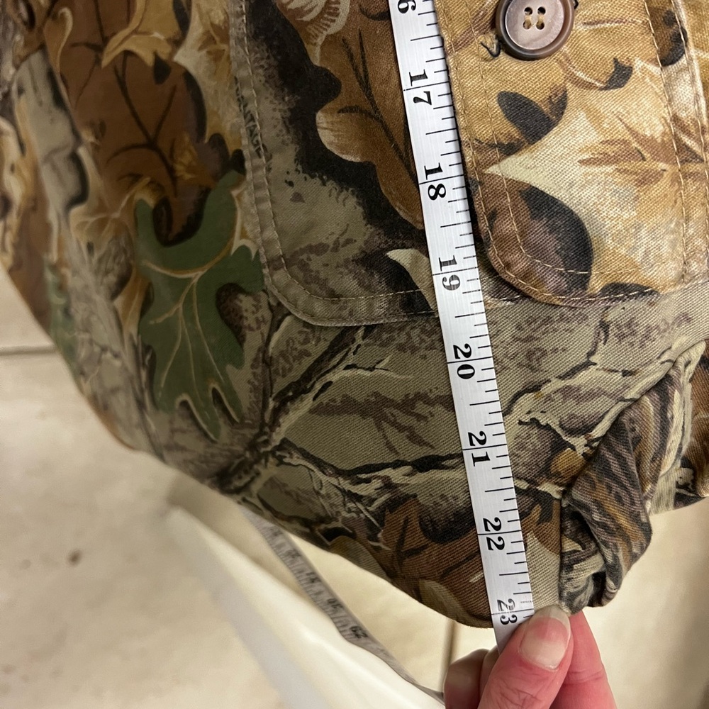Men’s Medium RedHead Camo Hunting Button Down Jacket with Quilted Interior - Picture 12 of 12